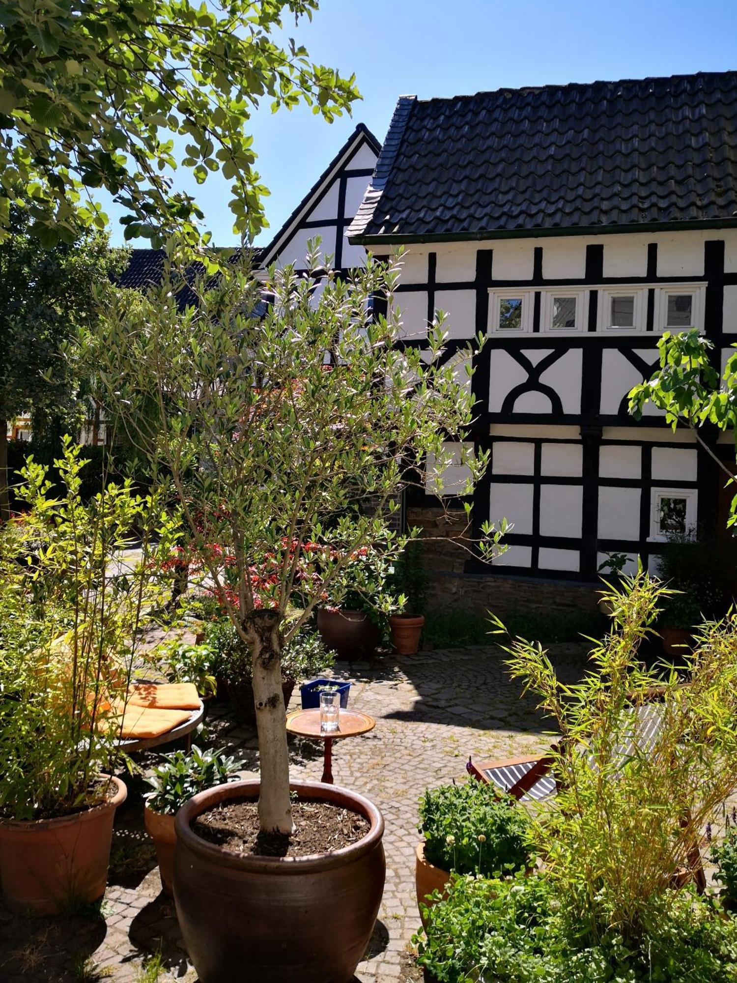 Fuenf Giebel Eck In Der Freiheit Am Ruhrtalradweg Wetter (Ruhr) Exterior foto
